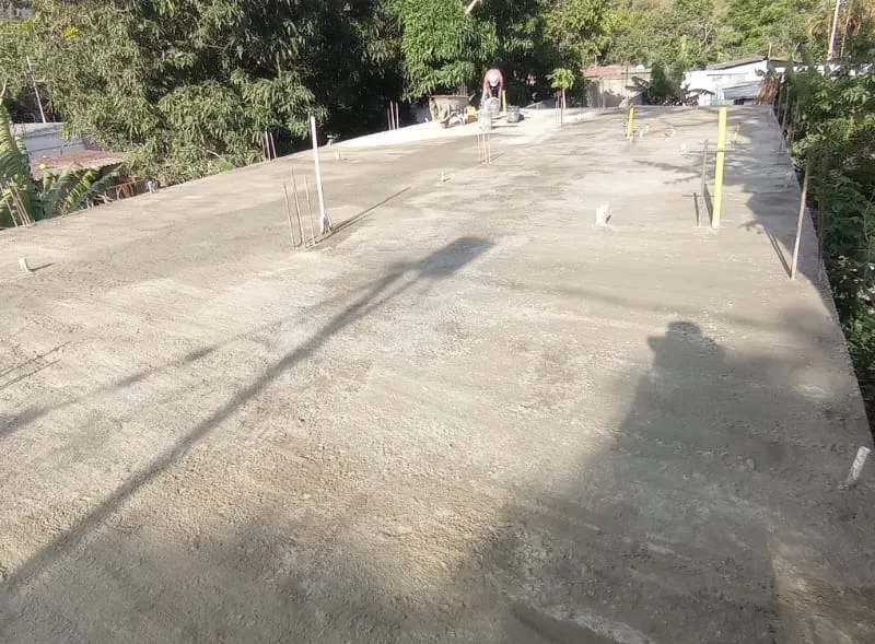 Acabado final — Losa de Concreto Armado con saneamiento